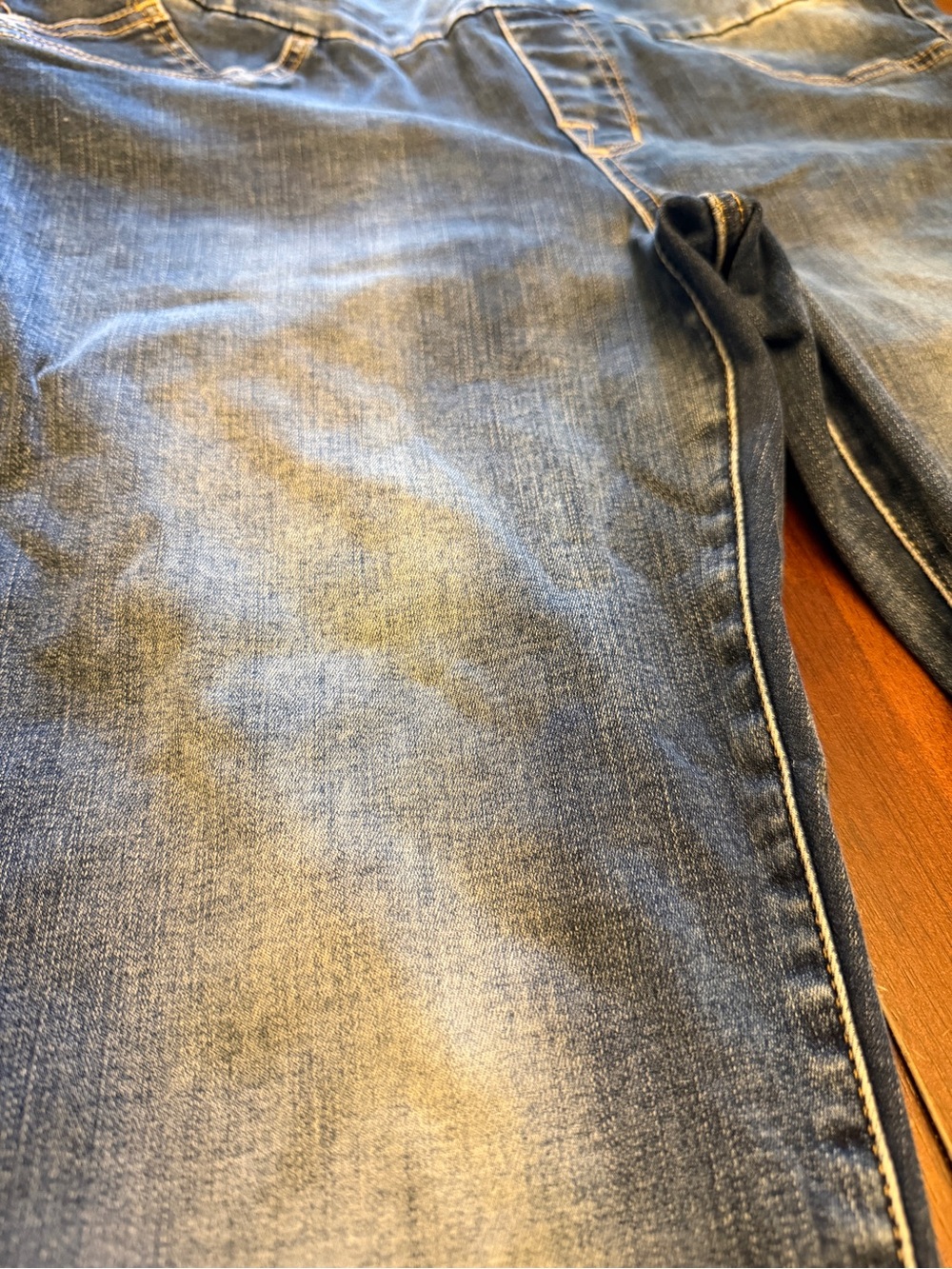 Rock & Republic Distressed Light Blue Skinny Jeans - Picture 7 of 7